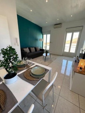 L'alberto-Appartement centre ville Beziers- Wifi -Balcon -Clim